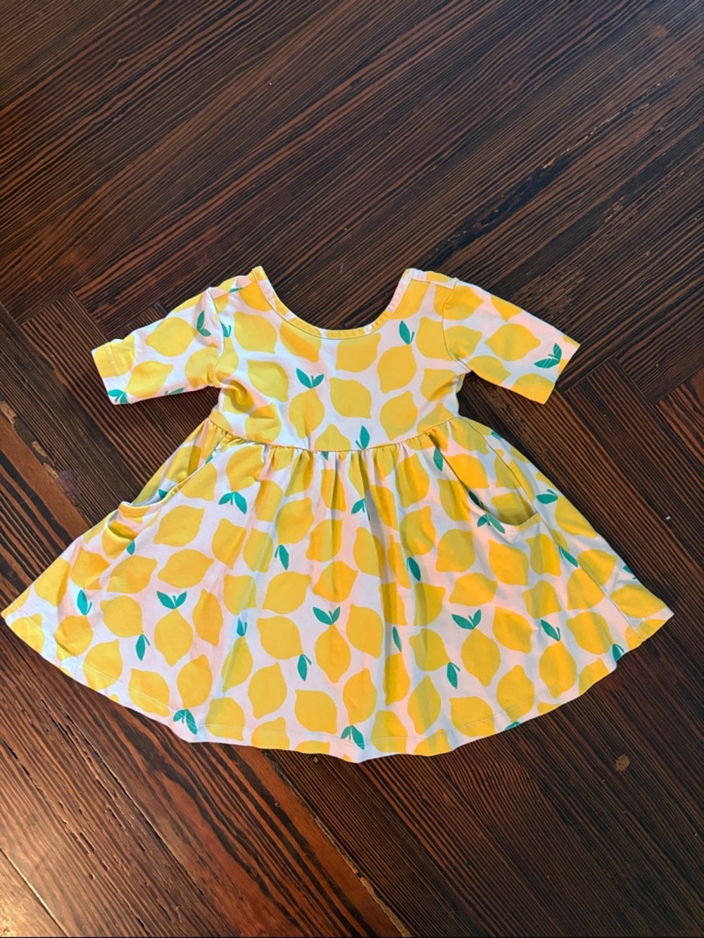 Hanna Andersson Yellow Lemon Print Twirl Dress with Pockets